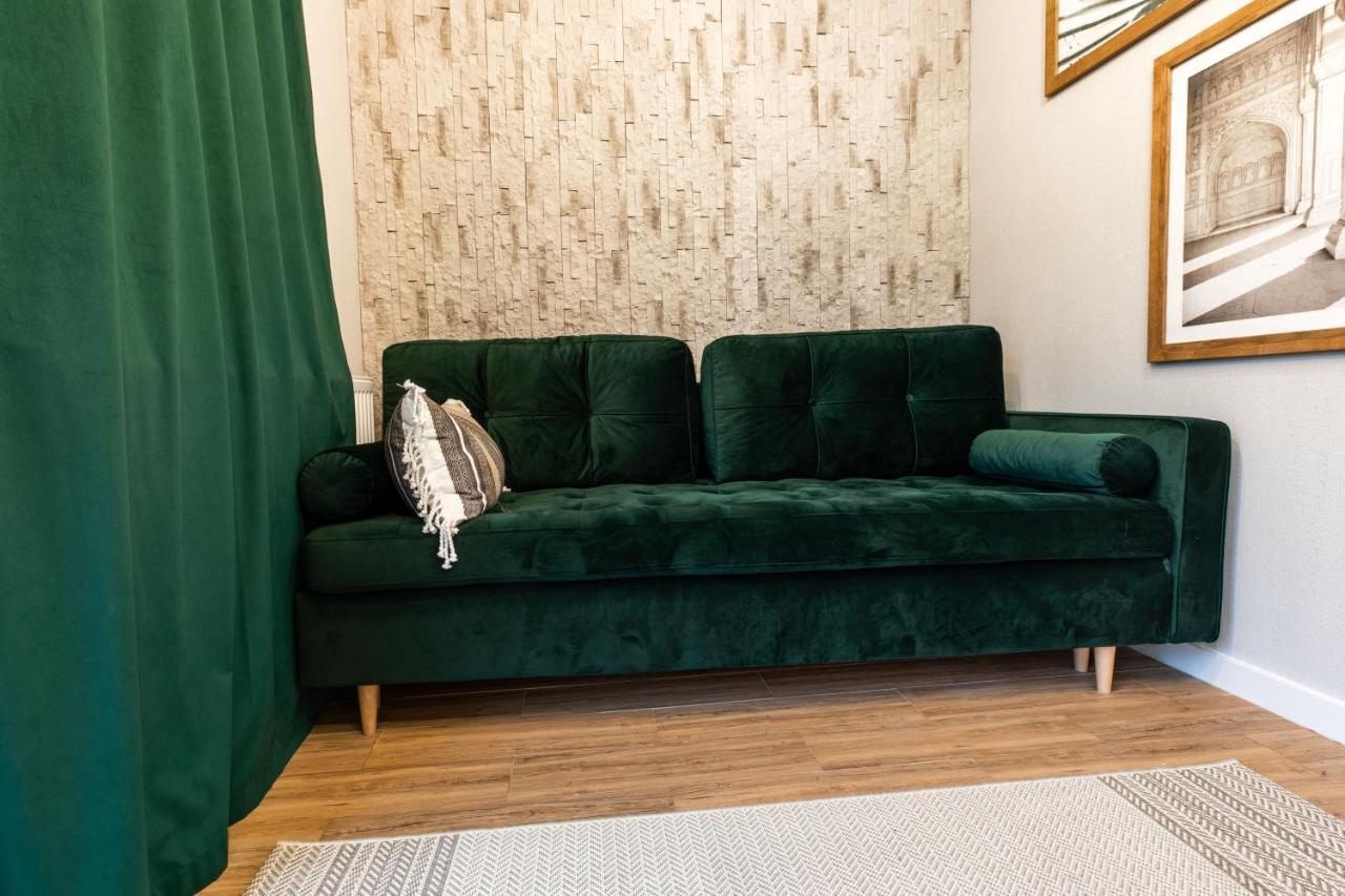 Stylowe Apartamenty Plewiska Exteriör bild
