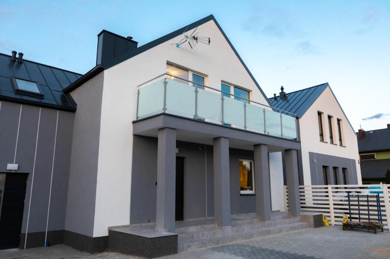 Stylowe Apartamenty Plewiska Exteriör bild