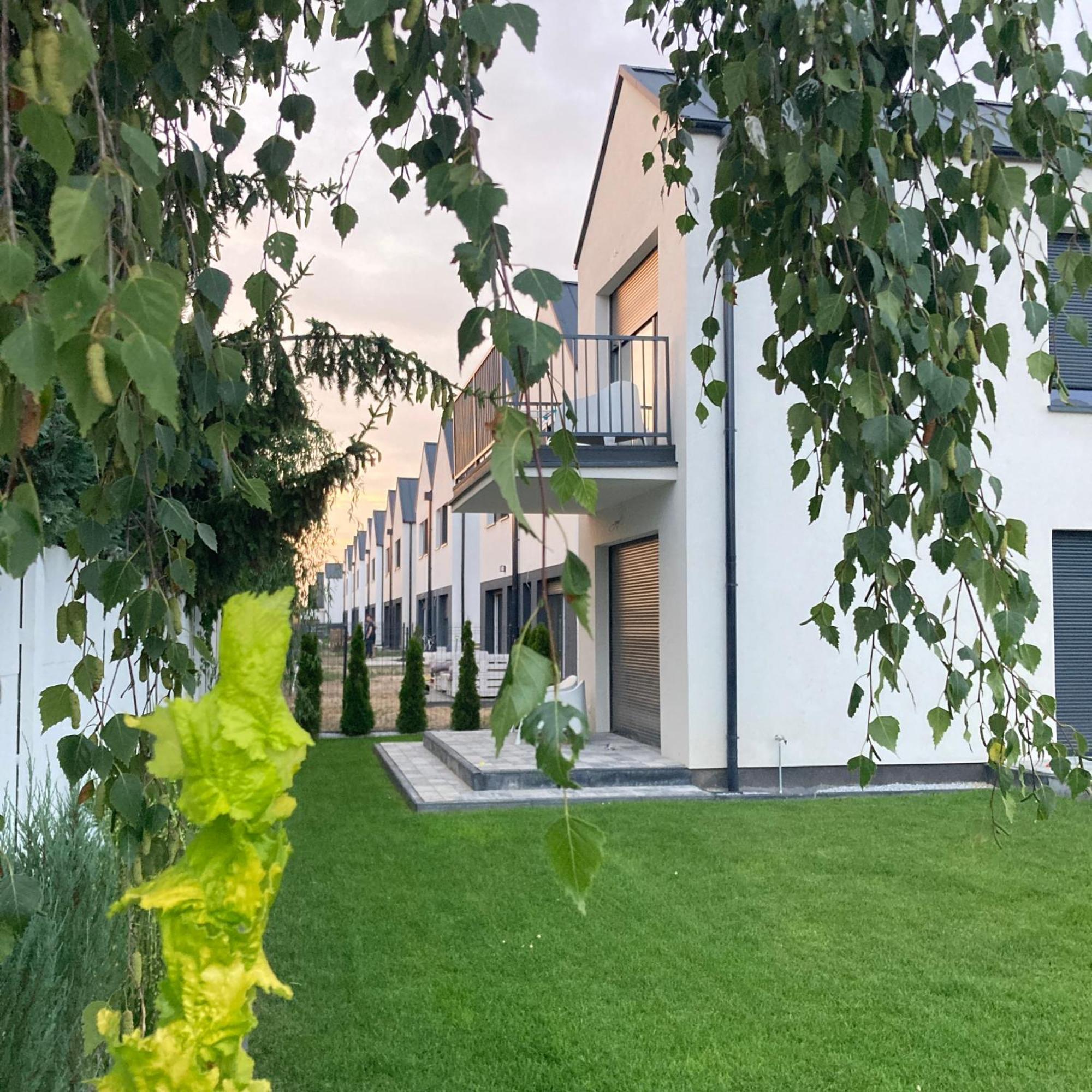 Stylowe Apartamenty Plewiska Exteriör bild