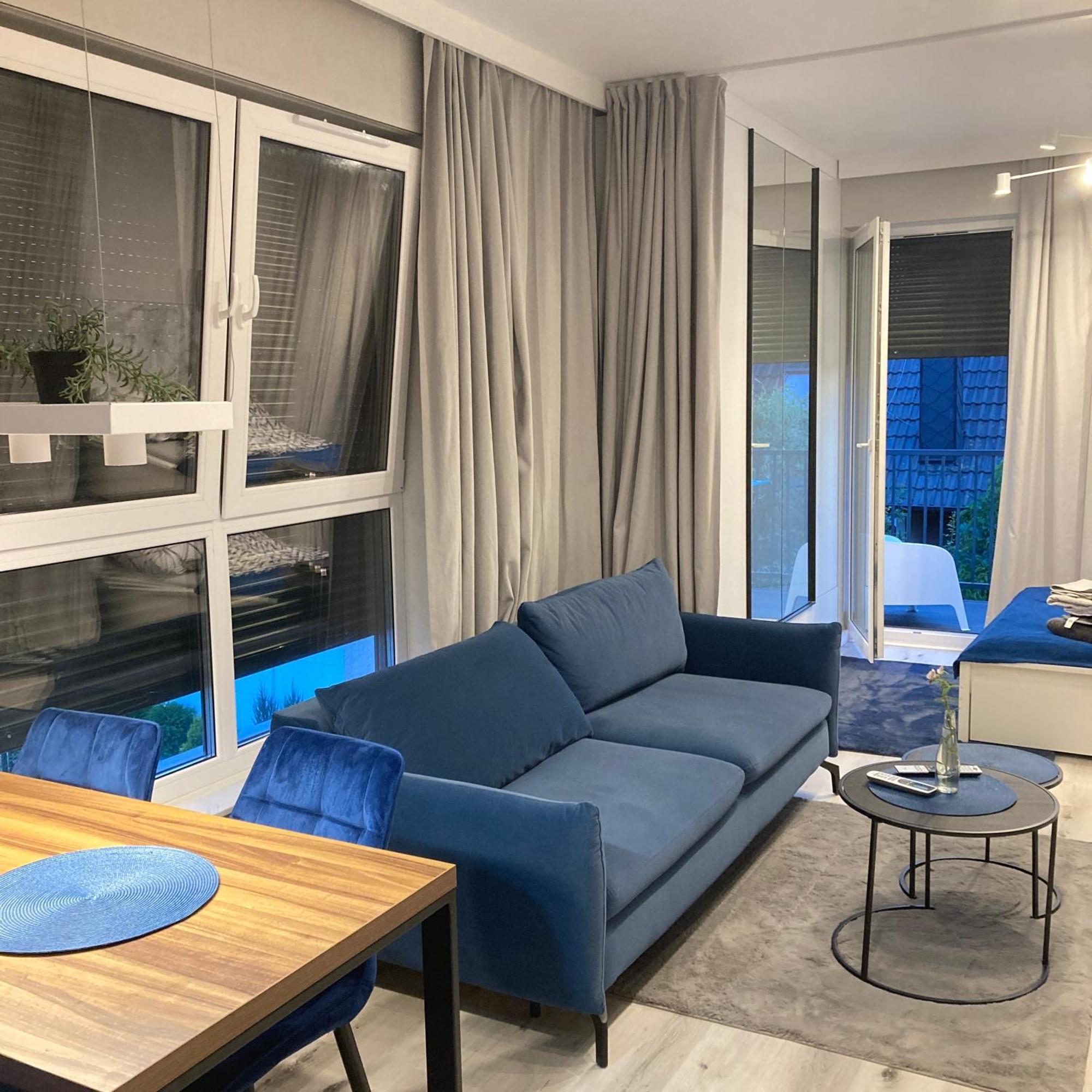 Stylowe Apartamenty Plewiska Exteriör bild