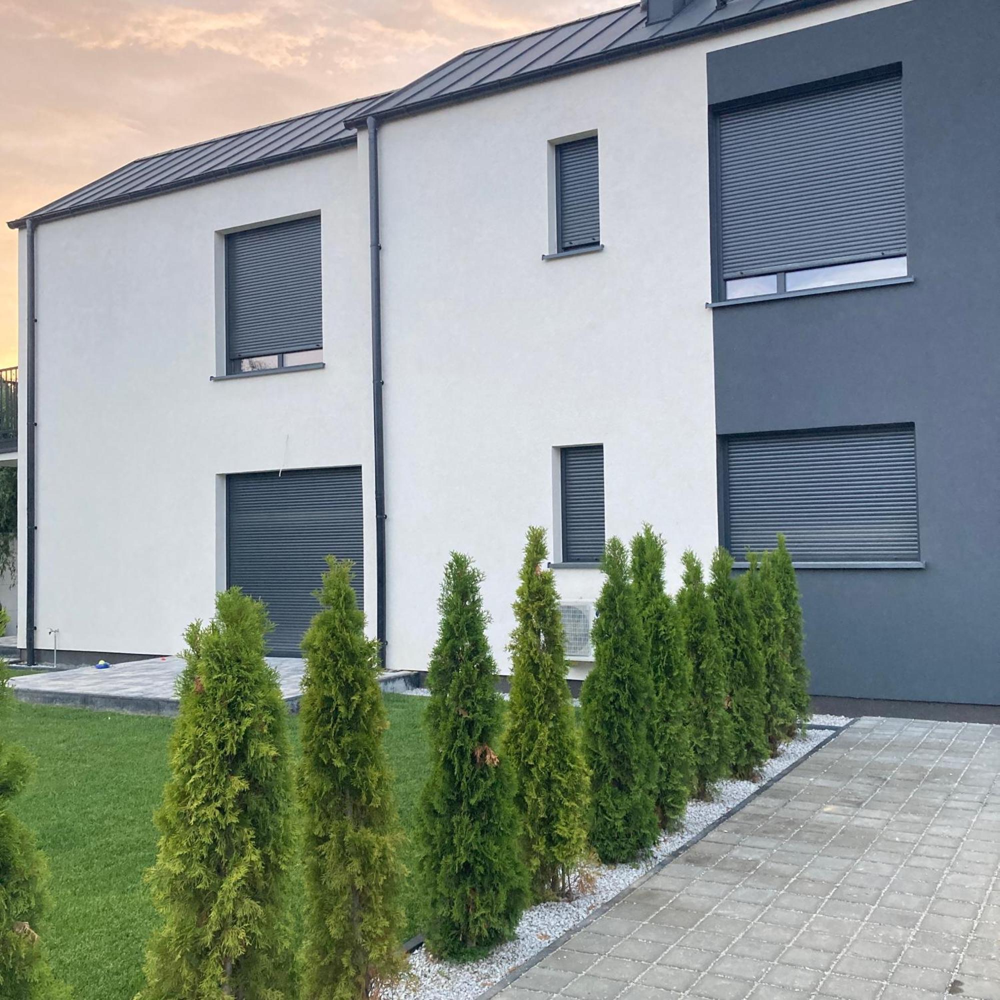 Stylowe Apartamenty Plewiska Exteriör bild